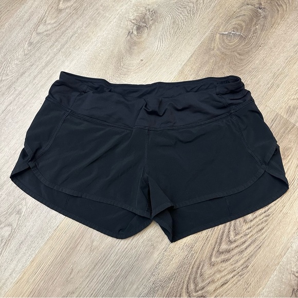 Lululemon Speed Up Short *2.5" Original Black - Picture 2 of 9